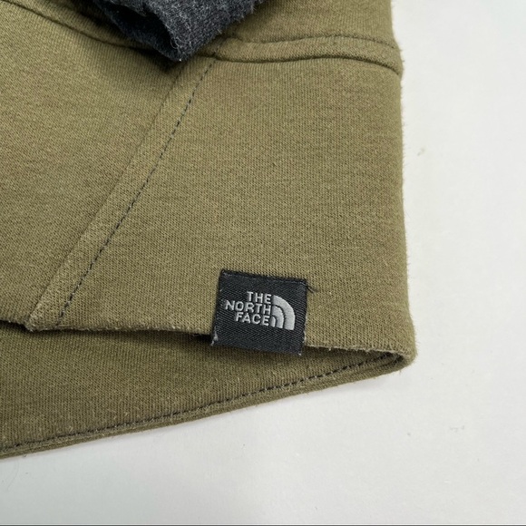 The North Face Gray and Olive Crew Neck Sweater - Picture 8 of 13